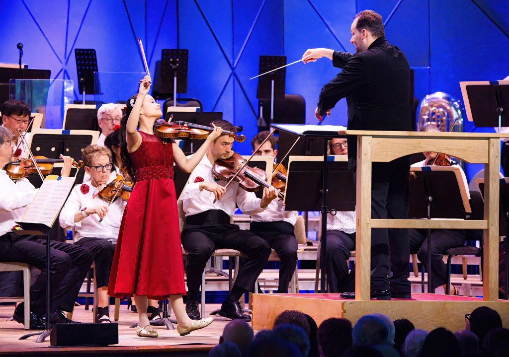 Nelsons leads program of Salonen, Mozart, and Tchaikovsky at Tanglewood, July 26, 2026; Hilary Scott/BSO photo.