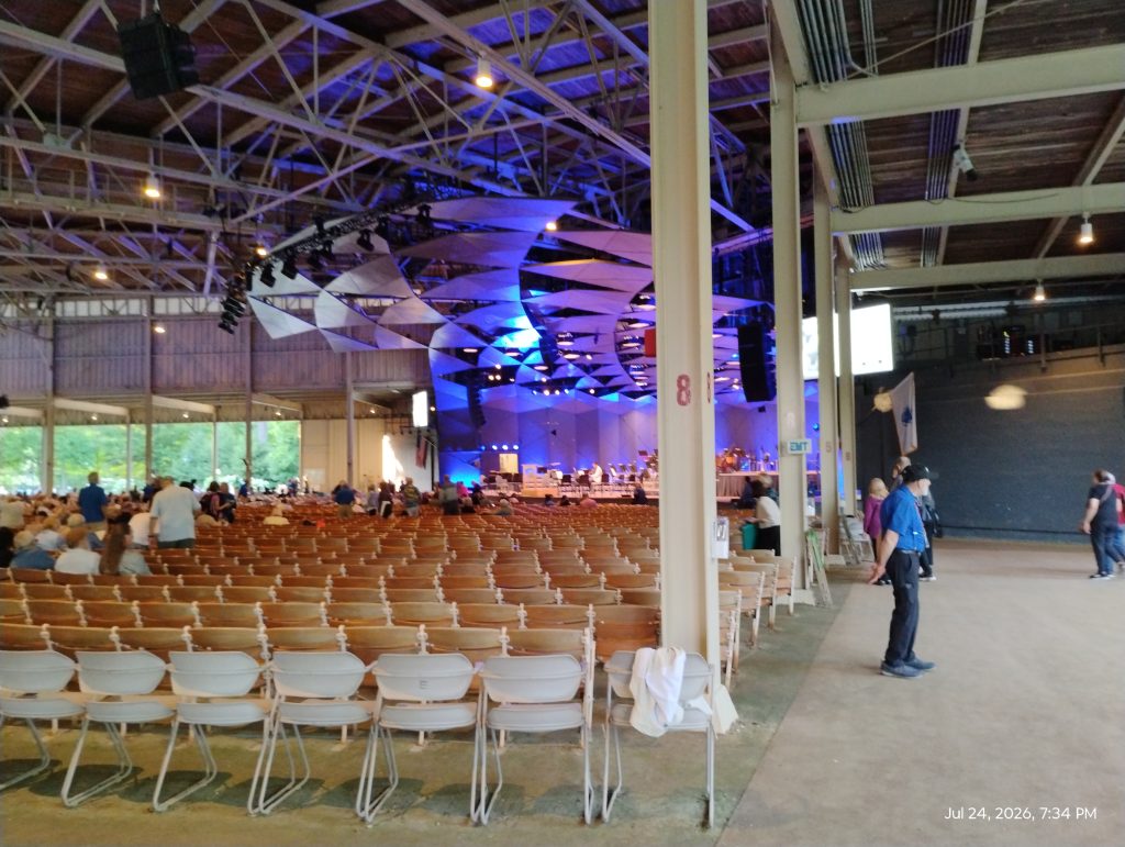 Tanglewood scenes Koussevitzky Music Shed, July 24, 2026; Dave Read photo.